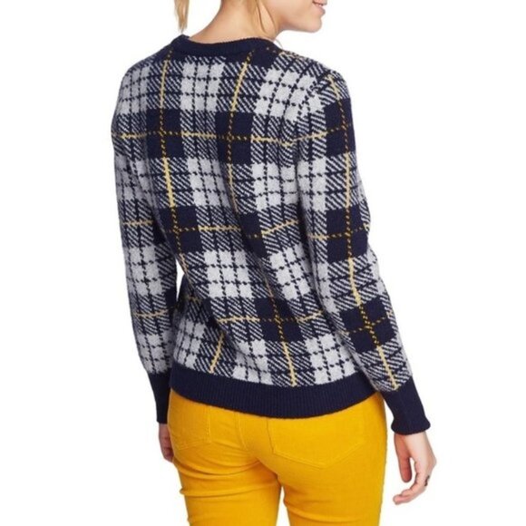 COURT AND ROWE Cozy Bouclé Plaid Sweater - Picture 2 of 7